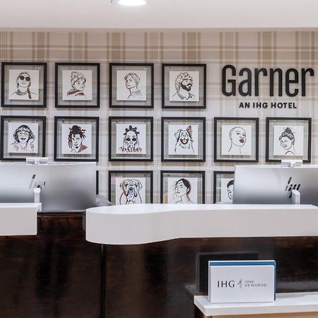 Garner Hotel Topeka West By Ihg Exterior photo